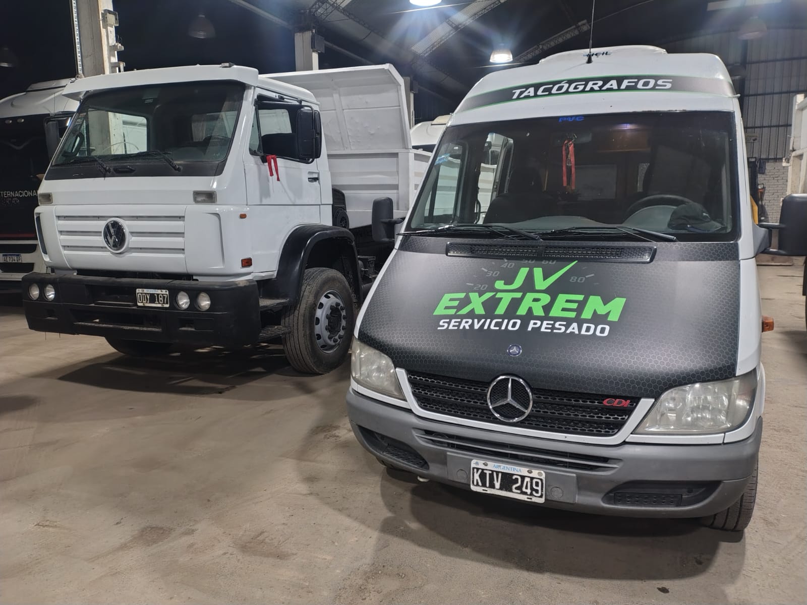 Equipo de JV Extrem en auxilio mecánico